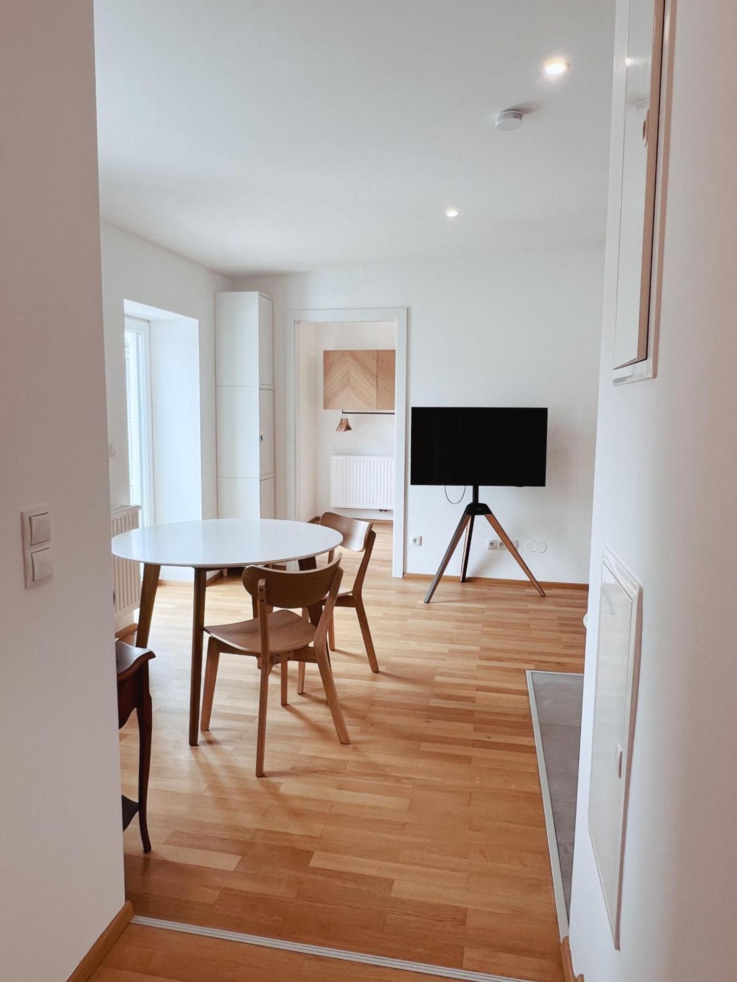 Brunnenmarkt Balcony Apartment Vienna Exterior photo