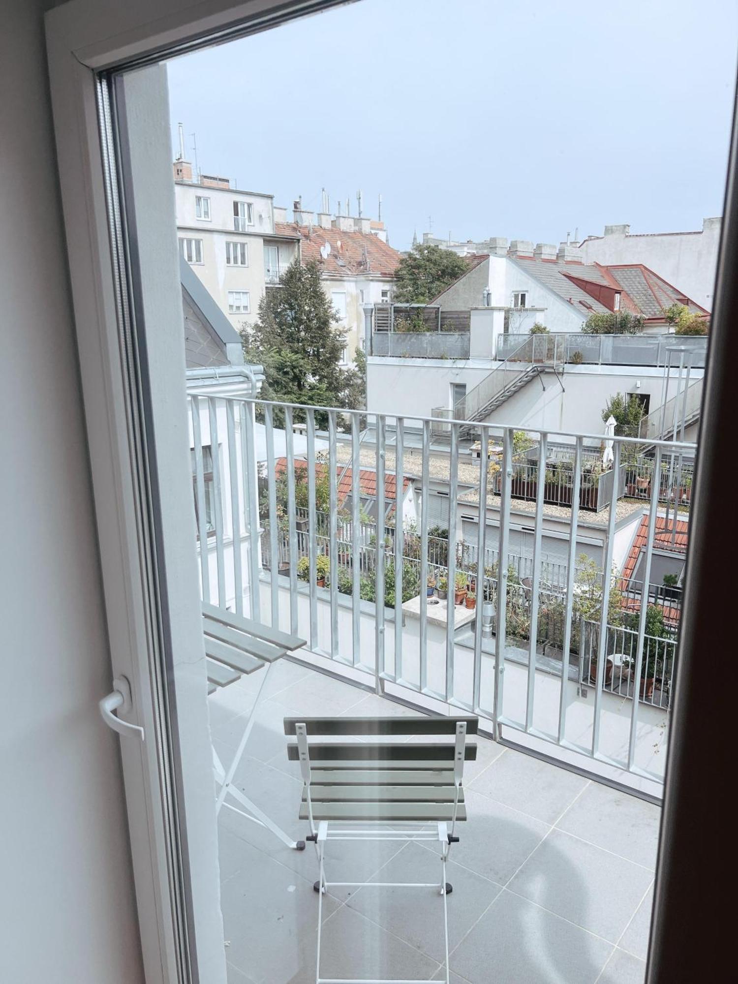 Brunnenmarkt Balcony Apartment Vienna Exterior photo
