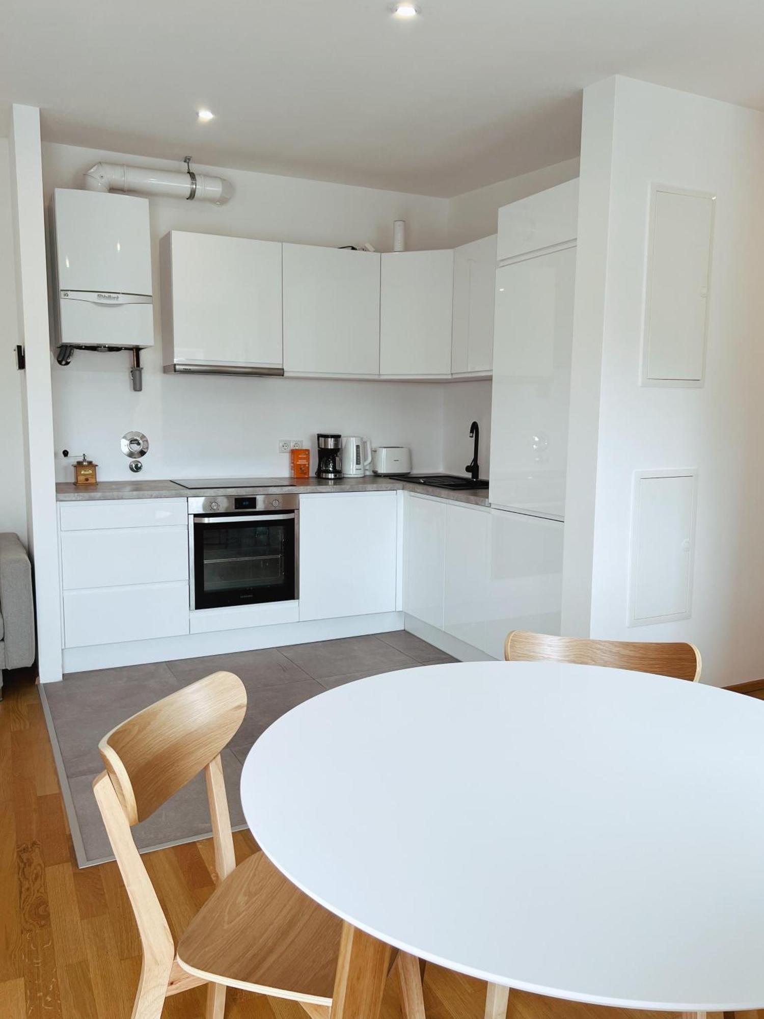 Brunnenmarkt Balcony Apartment Vienna Exterior photo